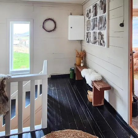 In Nedre Vats With House Sea View Holiday home *